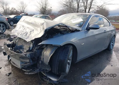 2008 BMW 335Xi from USA, damaged, VIN WBAWC735X8E063085